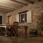 Sinanis Garden House Apartamento