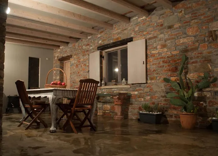 Sinanis Garden House Appartement