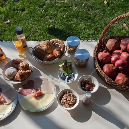 Sinanis Garden House Apartman *