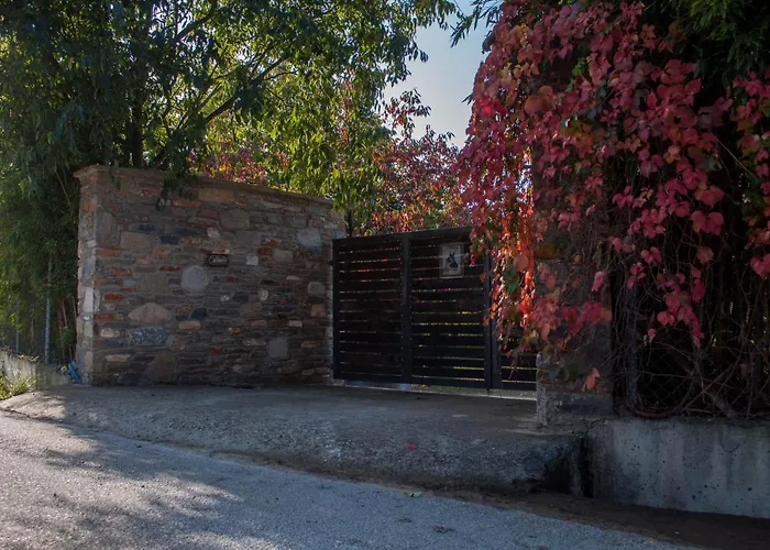 Sinanis Garden House Apartman *